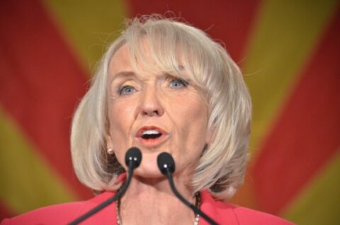 Why Arizona Governor Jan Brewer is Bluffing on State Immigration Laws