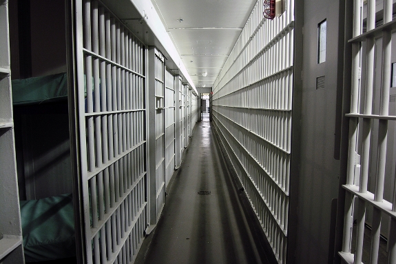 Non-Deportable Immigrants Languish in Alabama Detention Center at Taxpayers’ Expense