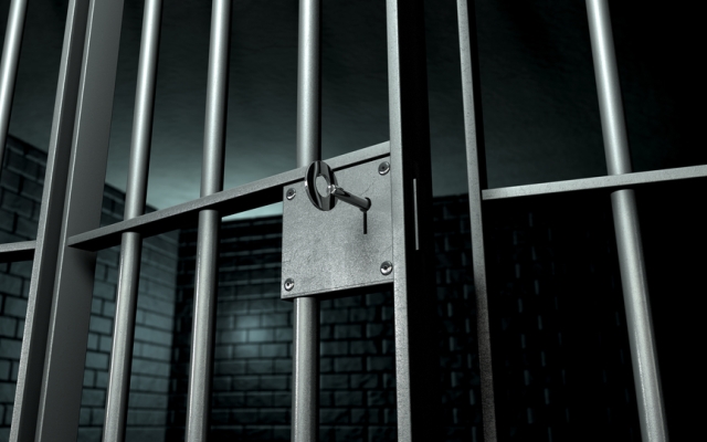 New Legal Analysis Shows State Compliance with ICE Detainers May Violate the Constitution
