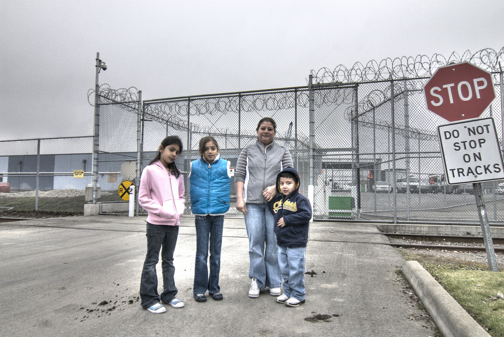 Evidence Shows Asylum Seekers Appear for Court with Alternatives to Detention and Legal Assistance