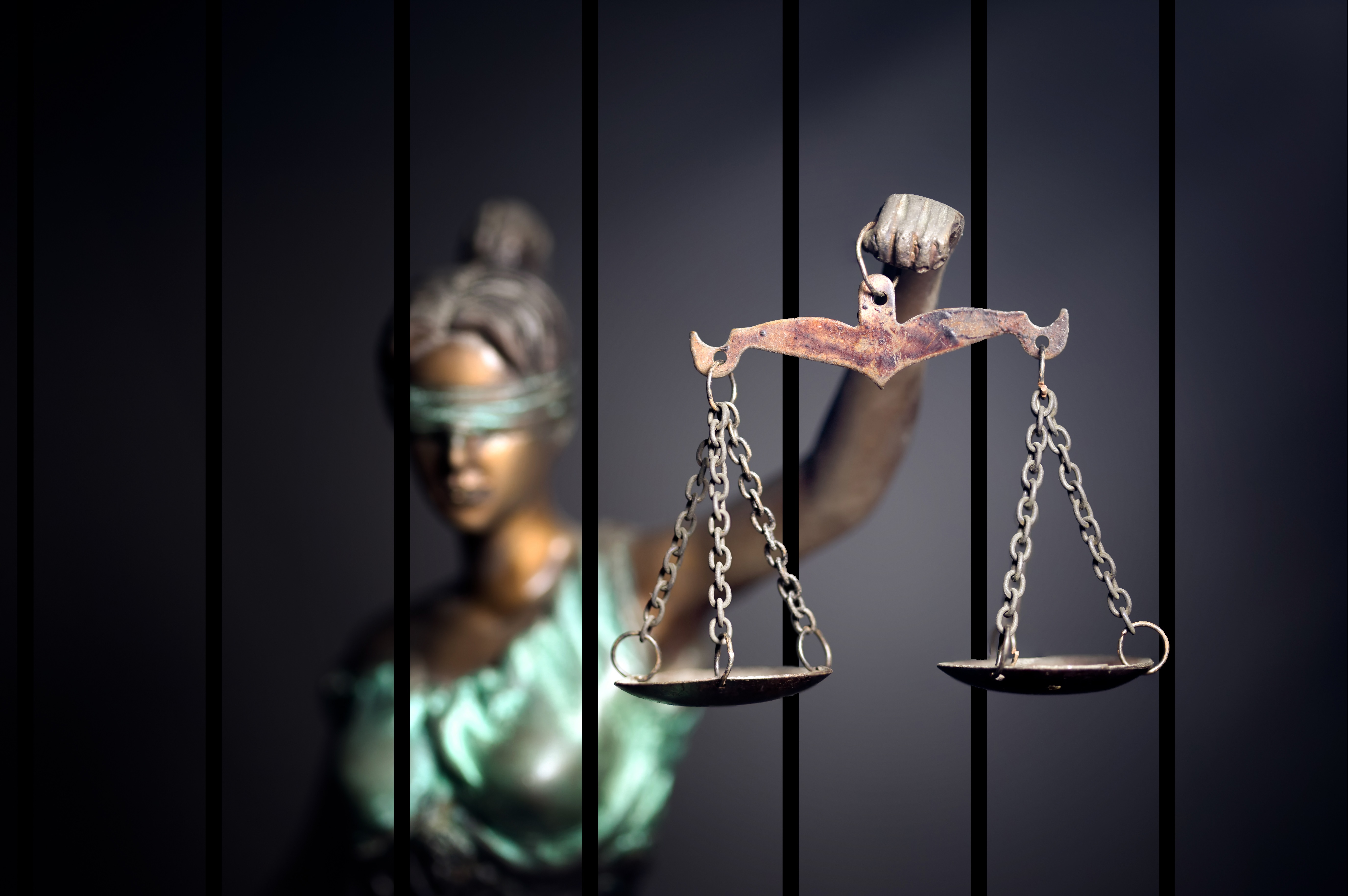 Mexican Nationals and Detained Individuals Are Uniquely Disadvantaged in Immigration Court, Data Finds