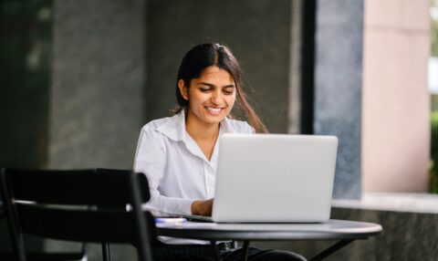 Government Takes Surprising Position to Preserve H-4 Work Permits – For Now