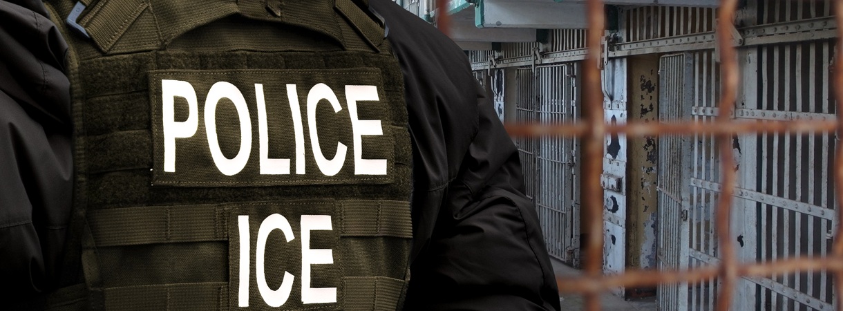 ICE’s Private Bounty Hunters Use AI to Track Immigrants